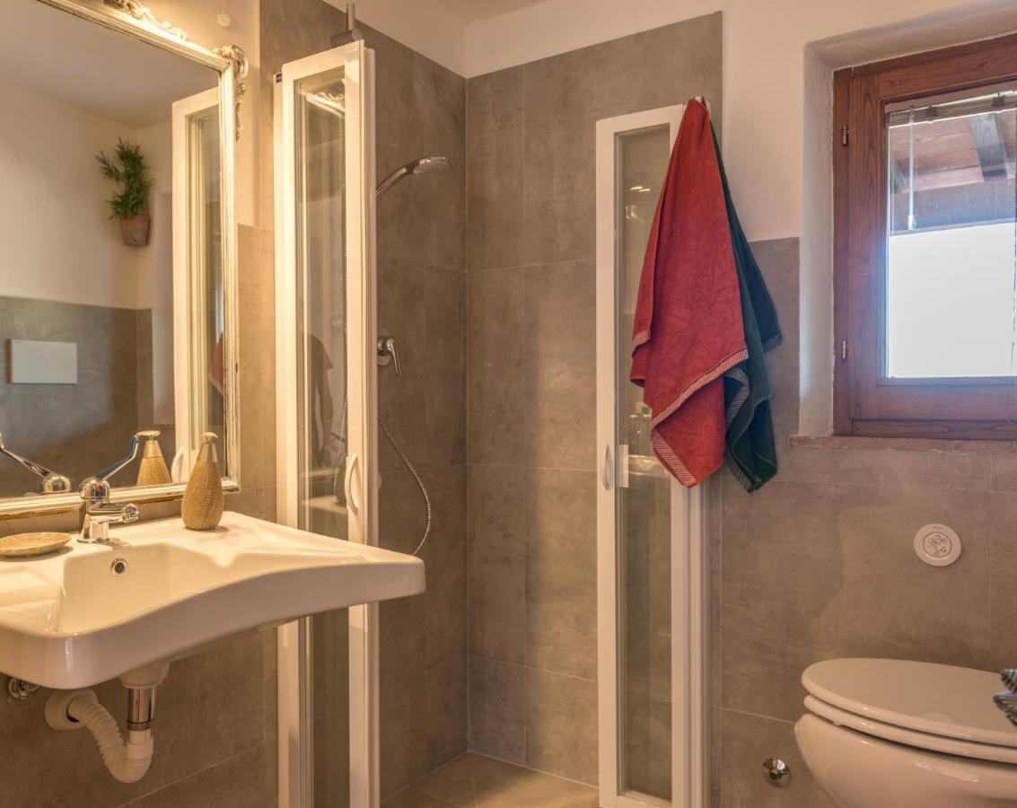 Schiaccia Ghiande Farm stay *
